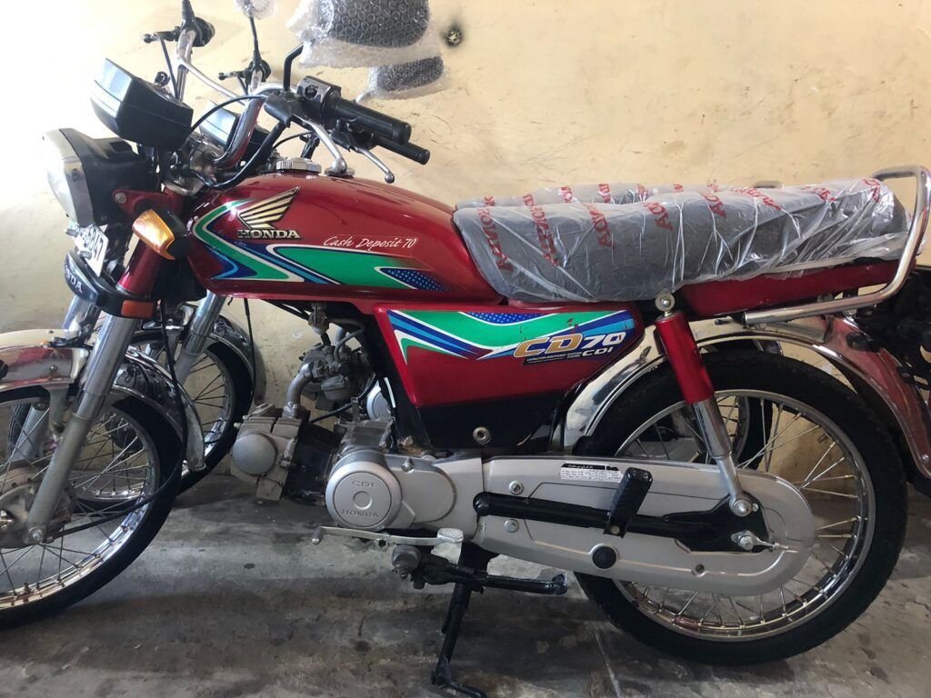 Honda CD 70 2018.