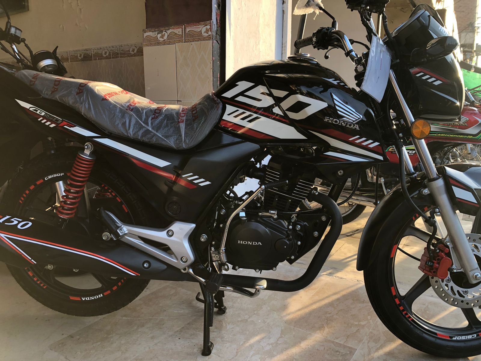 Honda CB 150F 2024